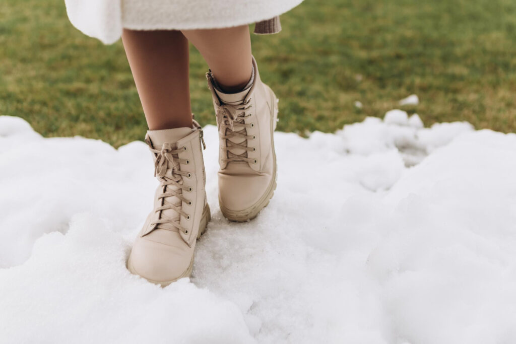 child winter boots